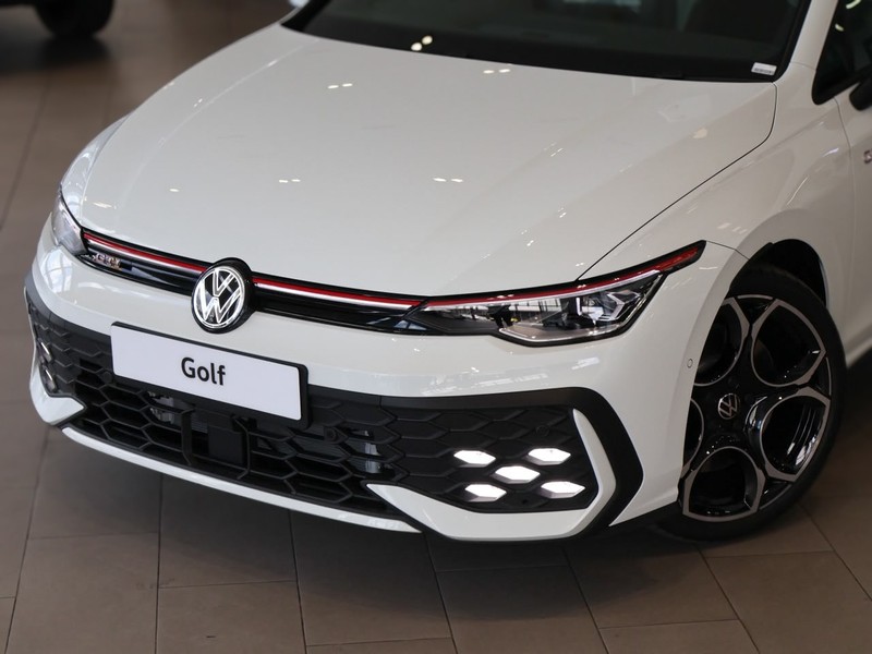 Volkswagen Golf - Hatfield VW Melrose Arch - Image 7