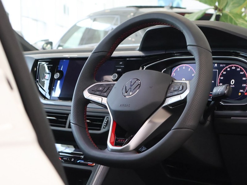 Volkswagen Polo - Hatfield VW Melrose Arch - Image 17