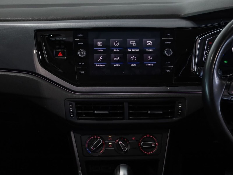 Volkswagen Polo - Hatfield VW Bryanston - Image 19