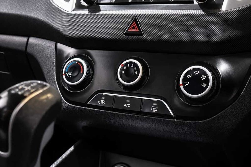 Hyundai Creta - Bluebird Motors - Image 13