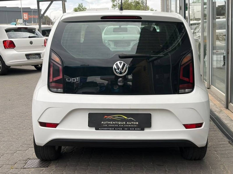 Volkswagen Up! - Authentique Autos - Image 4