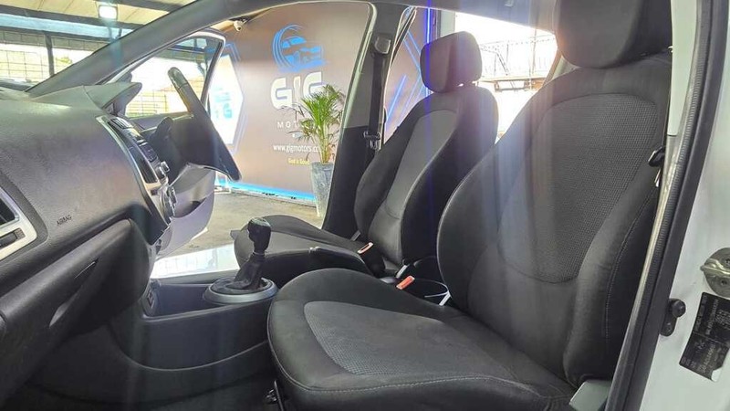 Hyundai i20 - G.I.G Motors - Image 16