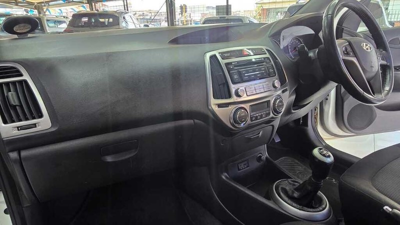 Hyundai i20 - G.I.G Motors - Image 13