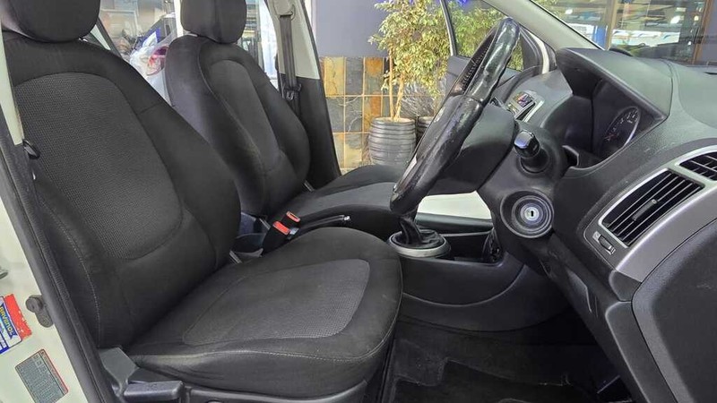 Hyundai i20 - G.I.G Motors - Image 20