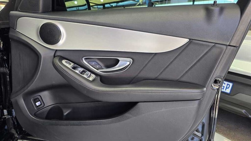 Mercedes-Benz C-class - G.I.G Motors - Image 13