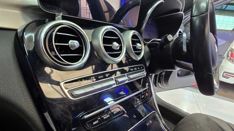 Mercedes-Benz C-class - G.I.G Motors - Image 17