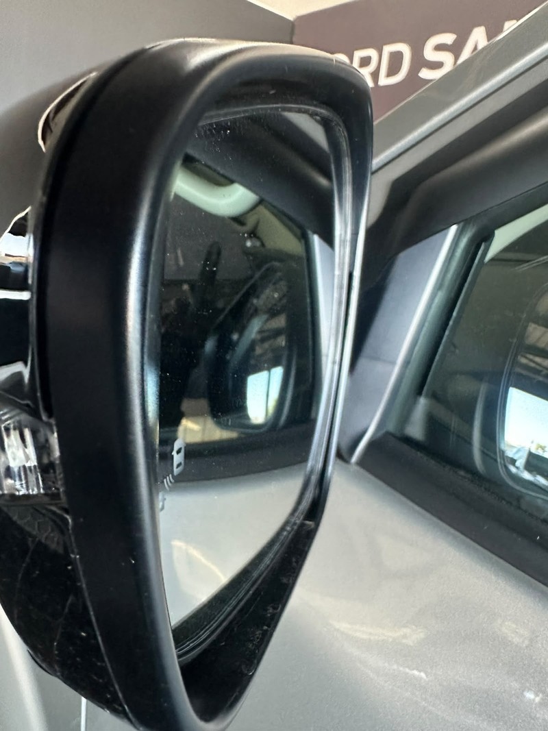 Nissan Navara - Ford Sandton - Image 8