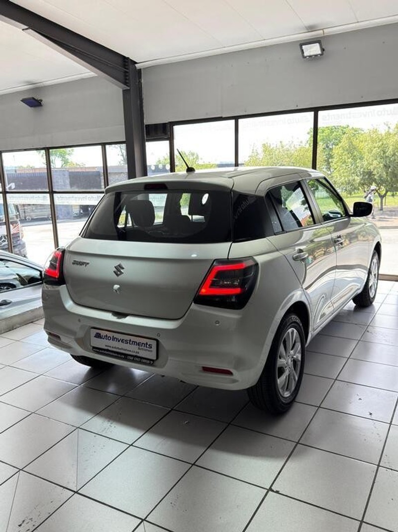 Suzuki Swift - Auto Investments Bethlehem - Image 5