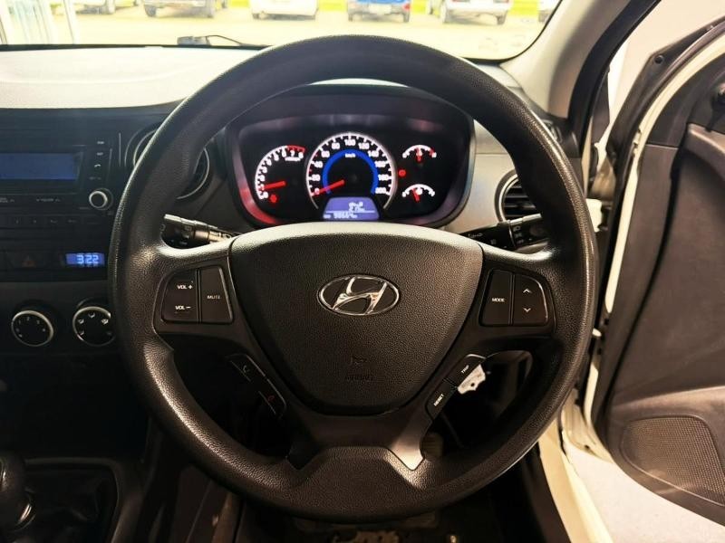 Hyundai i10 - Group1 Auto Southern Cape - Image 9