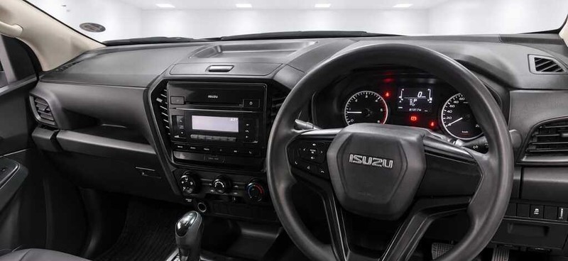 Isuzu D-Max - Bluebird Motors - Image 2