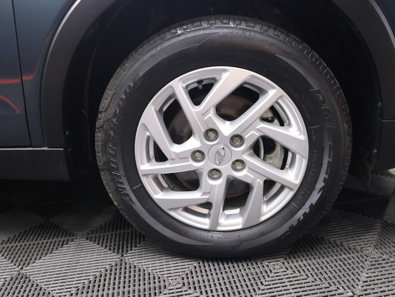 Mahindra XUV300 - KING OF CARS - Image 14
