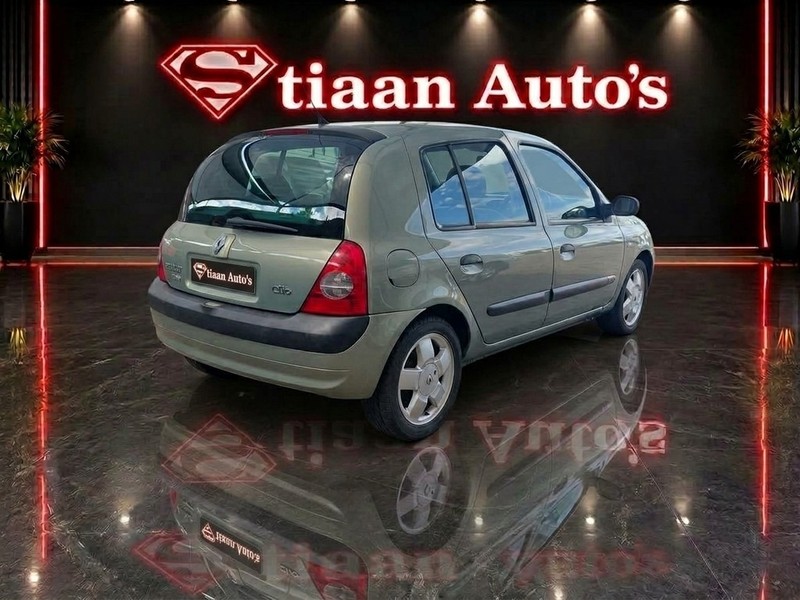 Renault Clio - Stiaan Autos (Pty) Ltd - Image 6