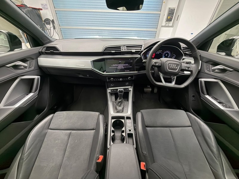 Audi Q3 - Audi Centre Braamfontein - Image 15