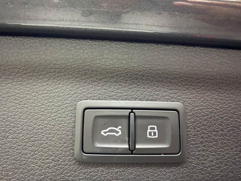 Audi Q3 - Audi Centre Braamfontein - Image 19