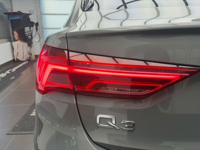 Audi Q3 - Audi Centre Braamfontein - Image 23
