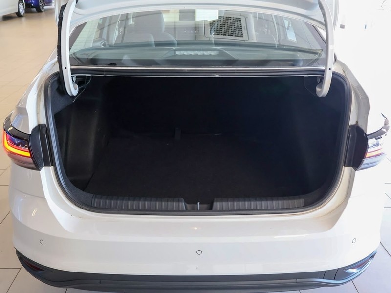 Volkswagen Polo - Hatfield VW Rivonia - Image 29
