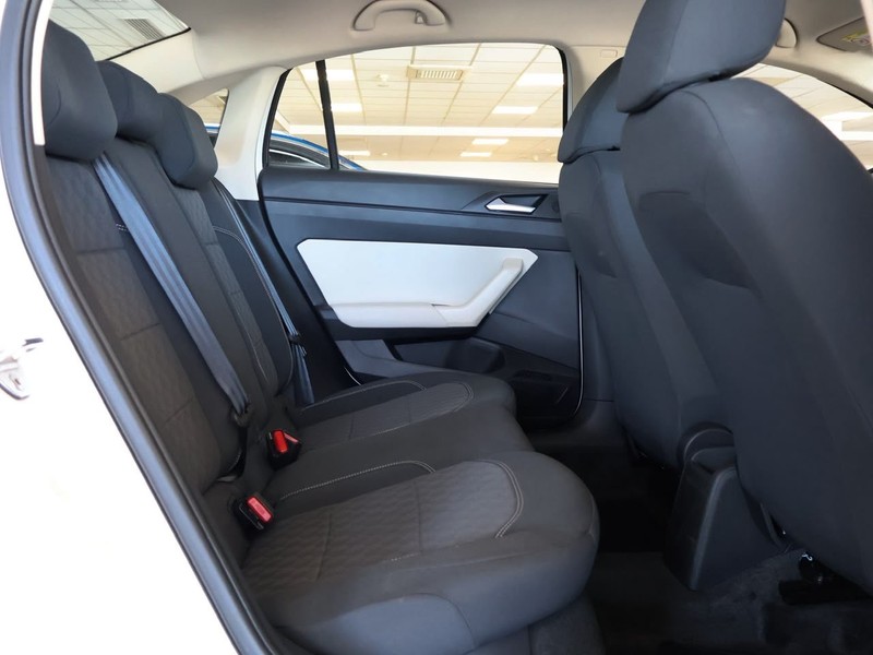 Volkswagen Polo - Hatfield VW Rivonia - Image 14