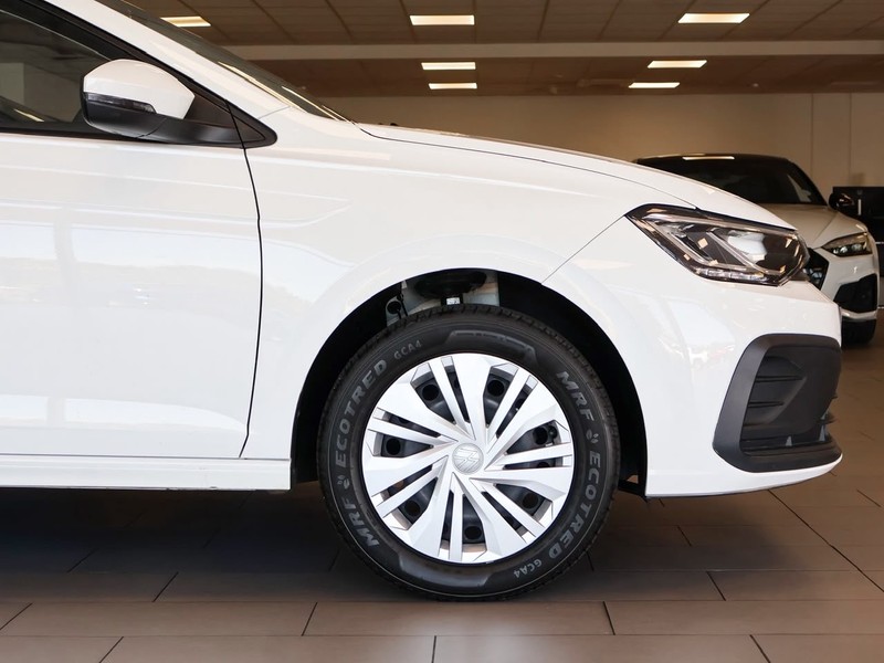 Volkswagen Polo - Hatfield VW Rivonia - Image 7