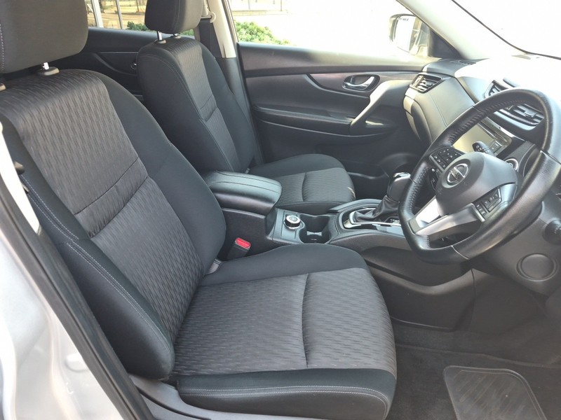 Nissan X-Trail - Nic Bottari Toyota - Image 13