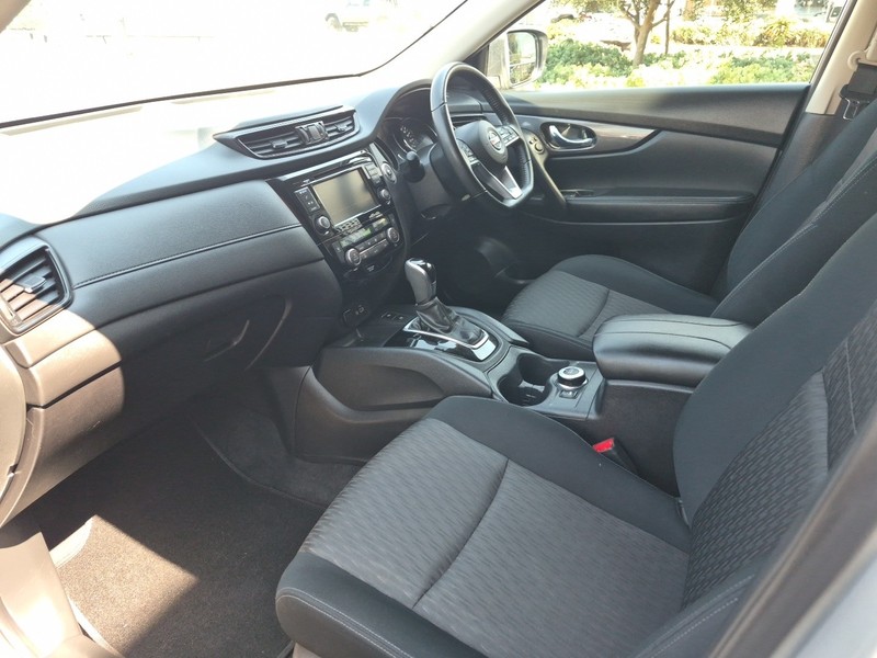 Nissan X-Trail - Nic Bottari Toyota - Image 5