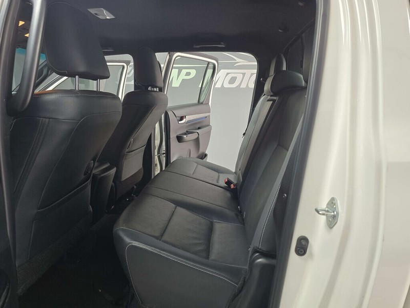 Toyota Hilux - WP Motors - Image 17