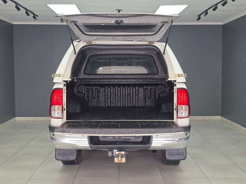 Toyota Hilux - WP Motors - Image 13