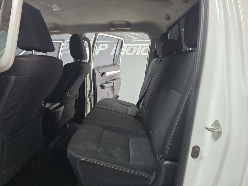 Toyota Hilux - WP Motors - Image 17