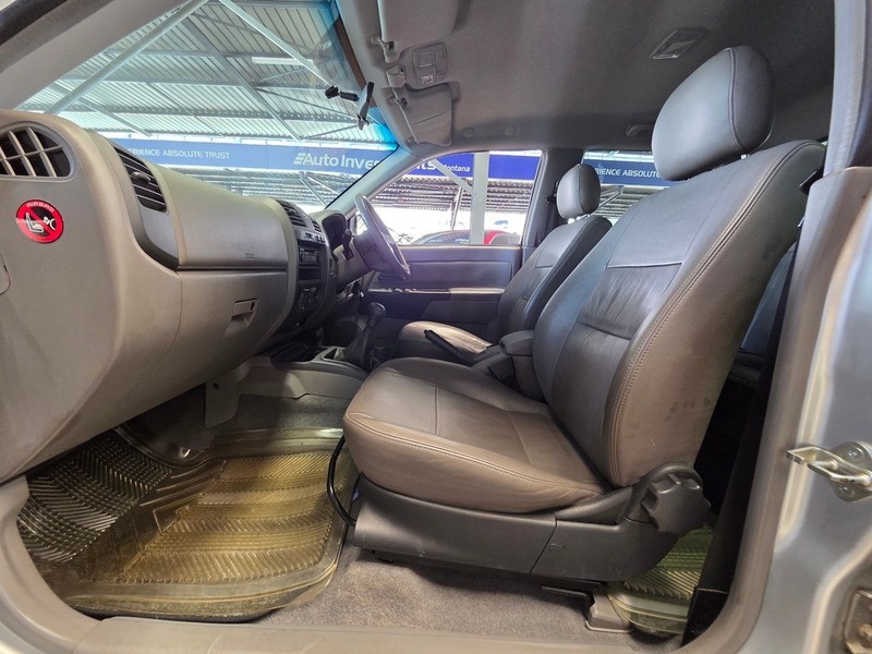 Isuzu KB - Auto Investments Montana - Image 11