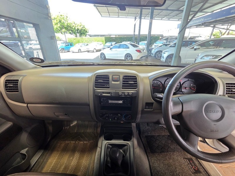 Isuzu KB - Auto Investments Montana - Image 15