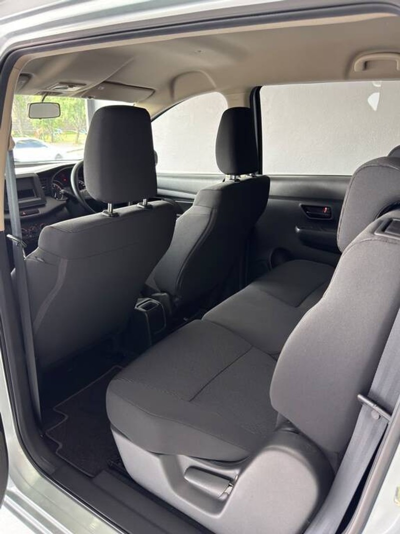 Suzuki Ertiga - Auto Investments Bethlehem - Image 19