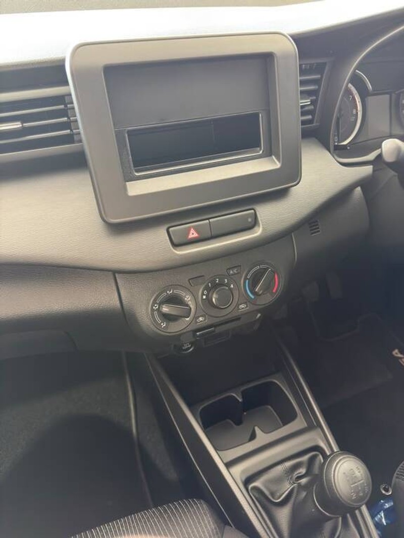 Suzuki Ertiga - Auto Investments Bethlehem - Image 15