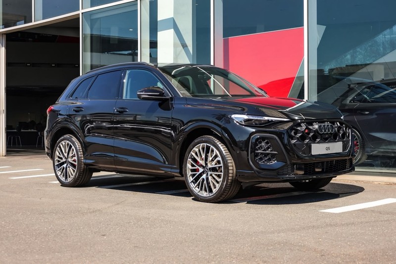 Audi SQ5 - Audi Centre Hatfield - Image 1