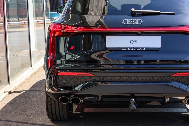 Audi SQ5 - Audi Centre Hatfield - Image 10