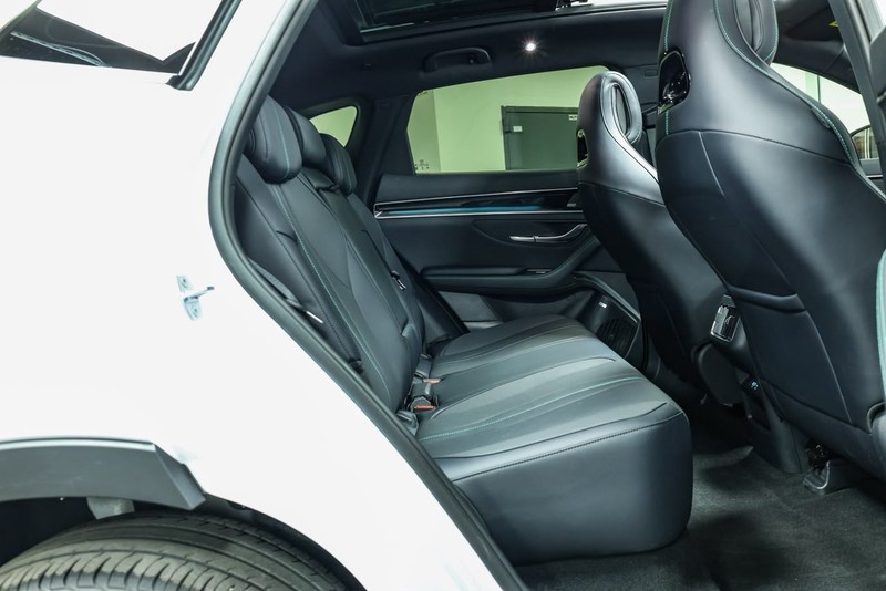 BYD Sealion 6 - BYD Menlyn - Image 9