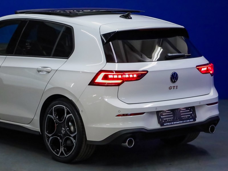 Volkswagen Golf - Hatfield VW Bryanston - Image 19
