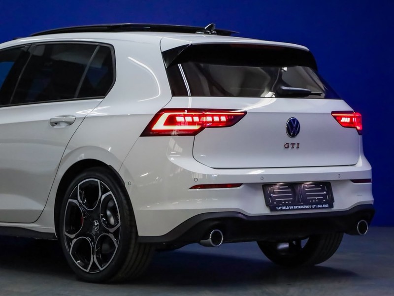 Volkswagen Golf - Hatfield VW Bryanston - Image 20