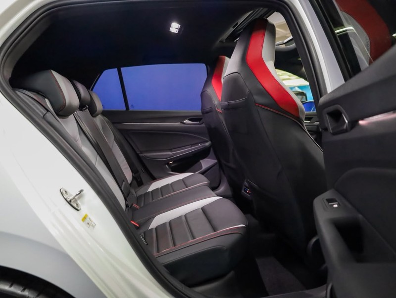 Volkswagen Golf - Hatfield VW Bryanston - Image 15