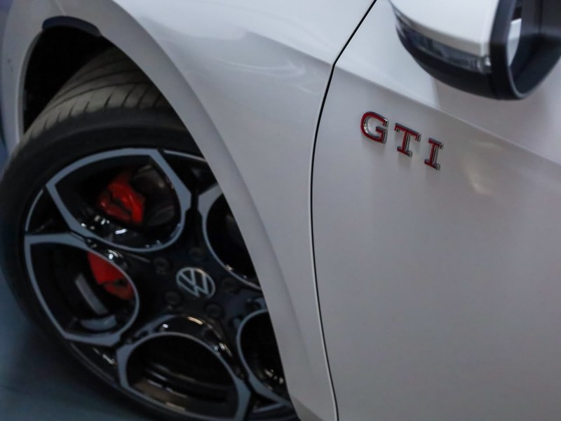 Volkswagen Golf - Hatfield VW Bryanston - Image 21