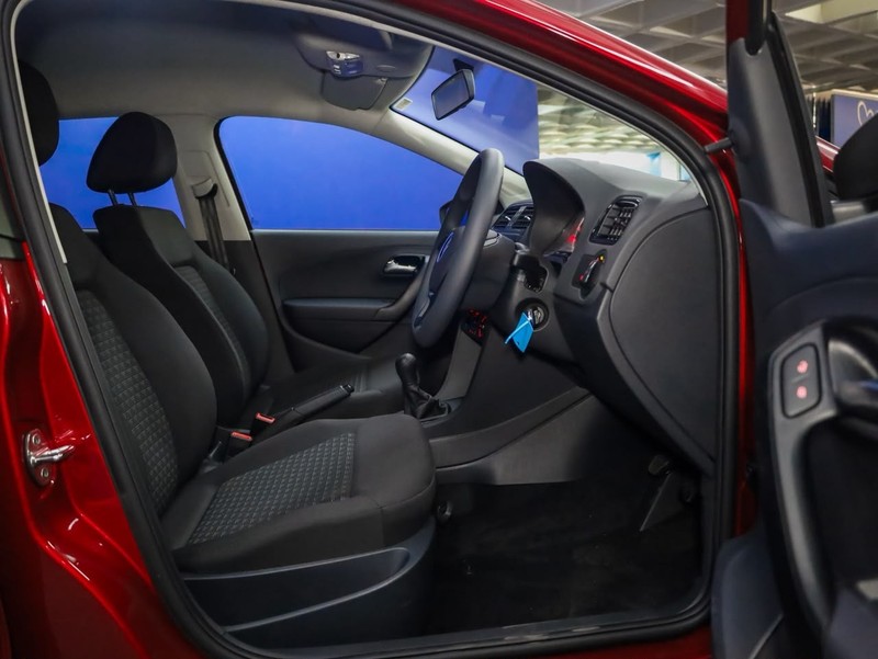 Volkswagen Polo Vivo - Hatfield VW Bryanston - Image 9