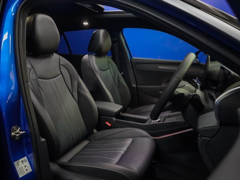 Volkswagen T-Roc - Hatfield VW Bryanston - Image 11