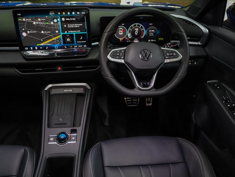 Volkswagen T-Roc - Hatfield VW Bryanston - Image 17