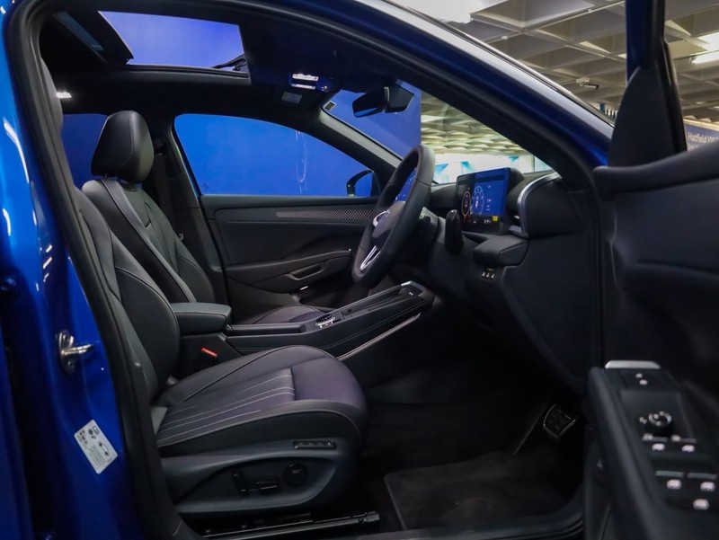 Volkswagen T-Roc - Hatfield VW Bryanston - Image 8