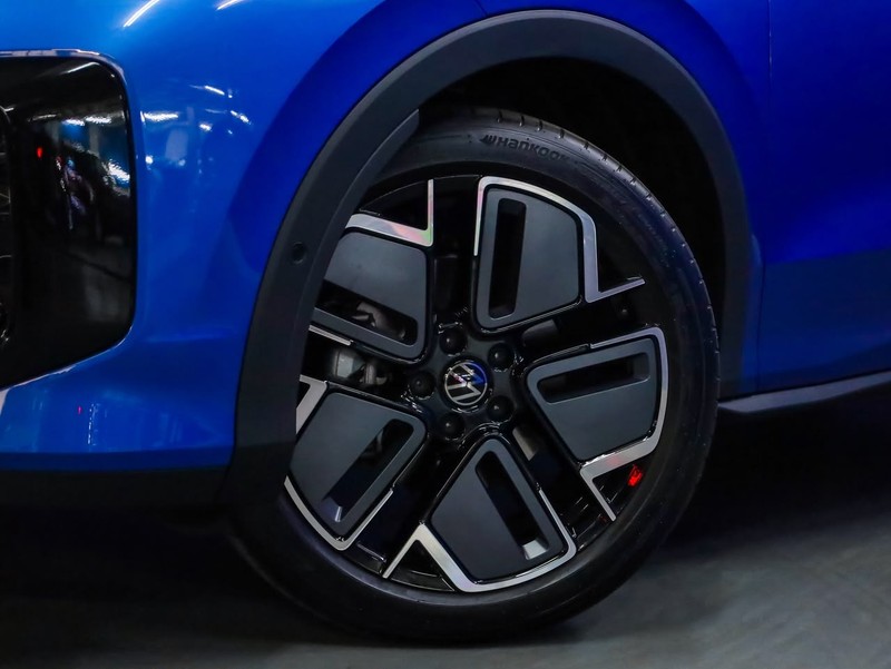 Volkswagen T-Roc - Hatfield VW Bryanston - Image 2