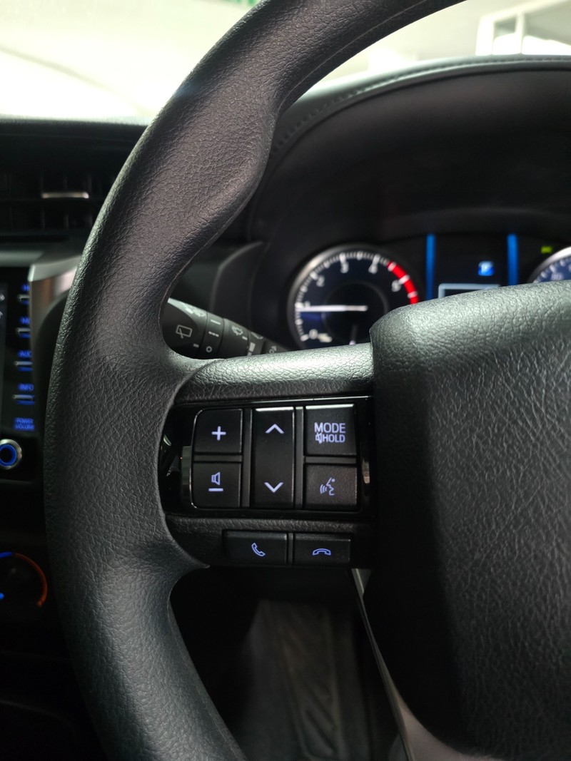 Toyota Fortuner - Hatfield VW Northcliff - Image 22