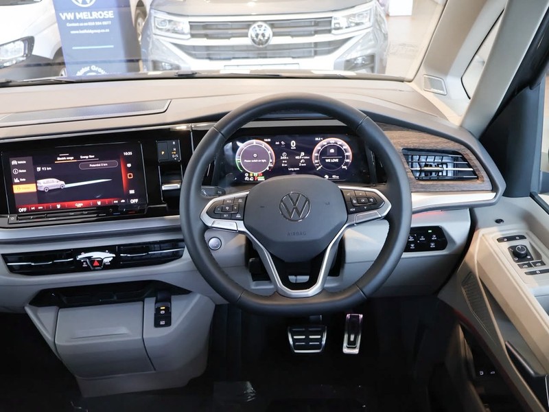 Volkswagen Caravelle - VW Melrose Commercial - Image 5