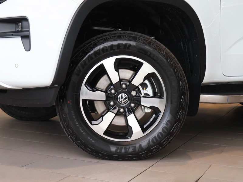 Volkswagen Amarok - VW Melrose Commercial - Image 17