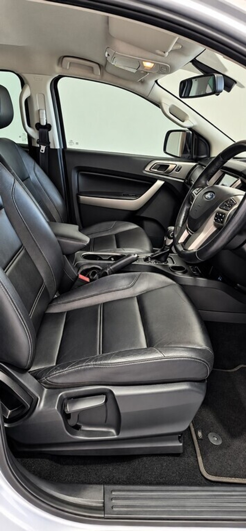 Ford Everest - Auto Investments Paarl - Image 9
