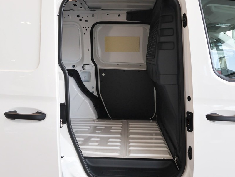 Volkswagen Caddy - VW Melrose Commercial - Image 13