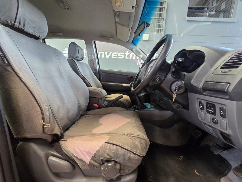 Toyota Hilux - Auto Investments Montana - Image 12