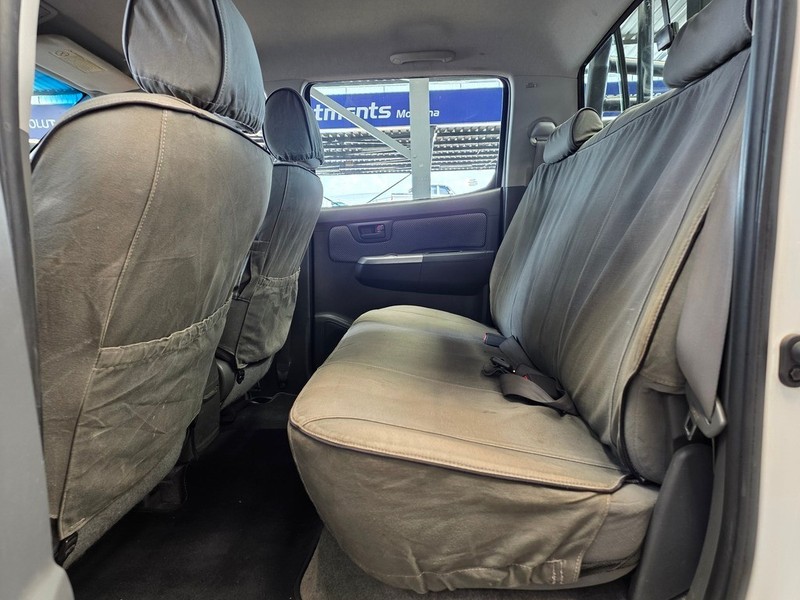 Toyota Hilux - Auto Investments Montana - Image 8